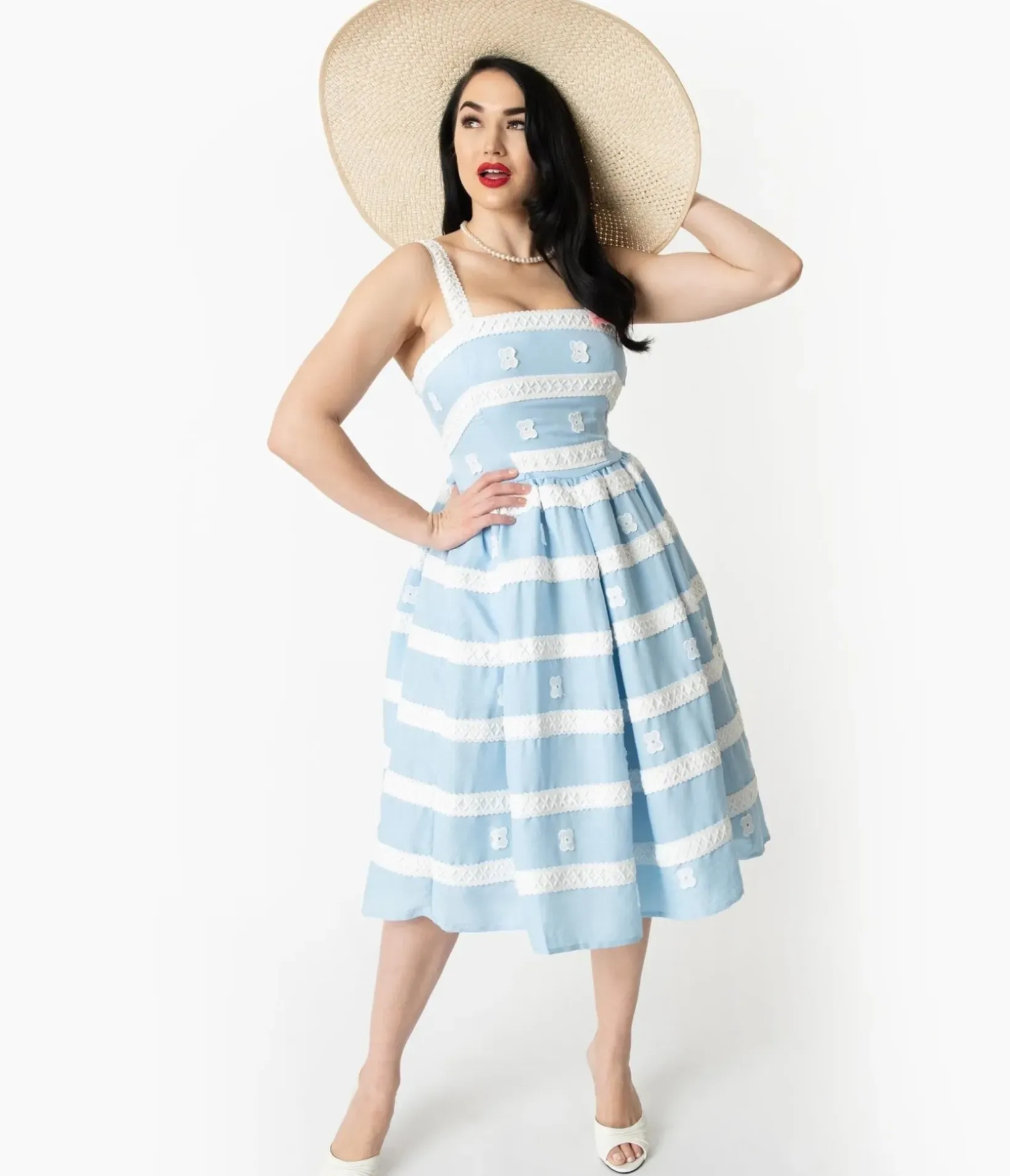 Unique Vintage Swing|Pocket Dresses>Barbie™ x Blue & White Suburban Shopper Sundress