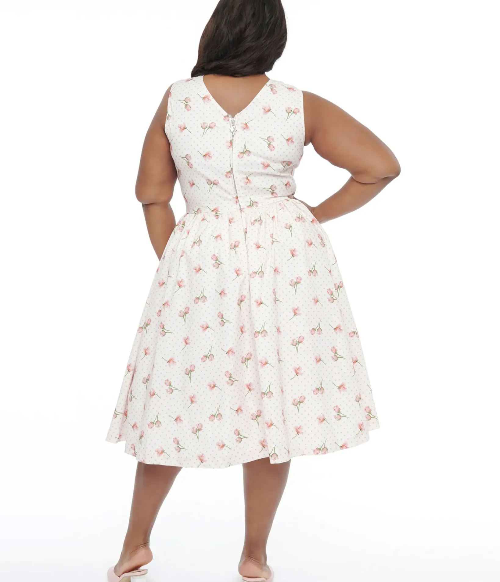 Unique Vintage Swing|Swing>Barbie x Plus Size 1960s Pink Rosebud Garden Party Swing Dress
