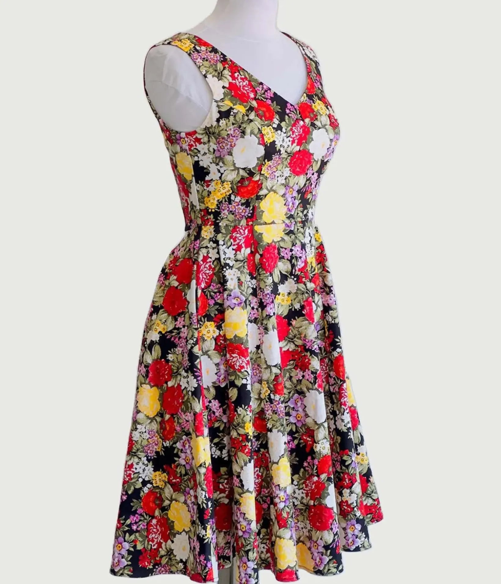 Unique Vintage Swing|Pocket Dresses>Black Garden Floral Swing Dress