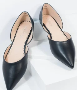 Unique Vintage Flats>Black Leatherette Pointed Toe Flats
