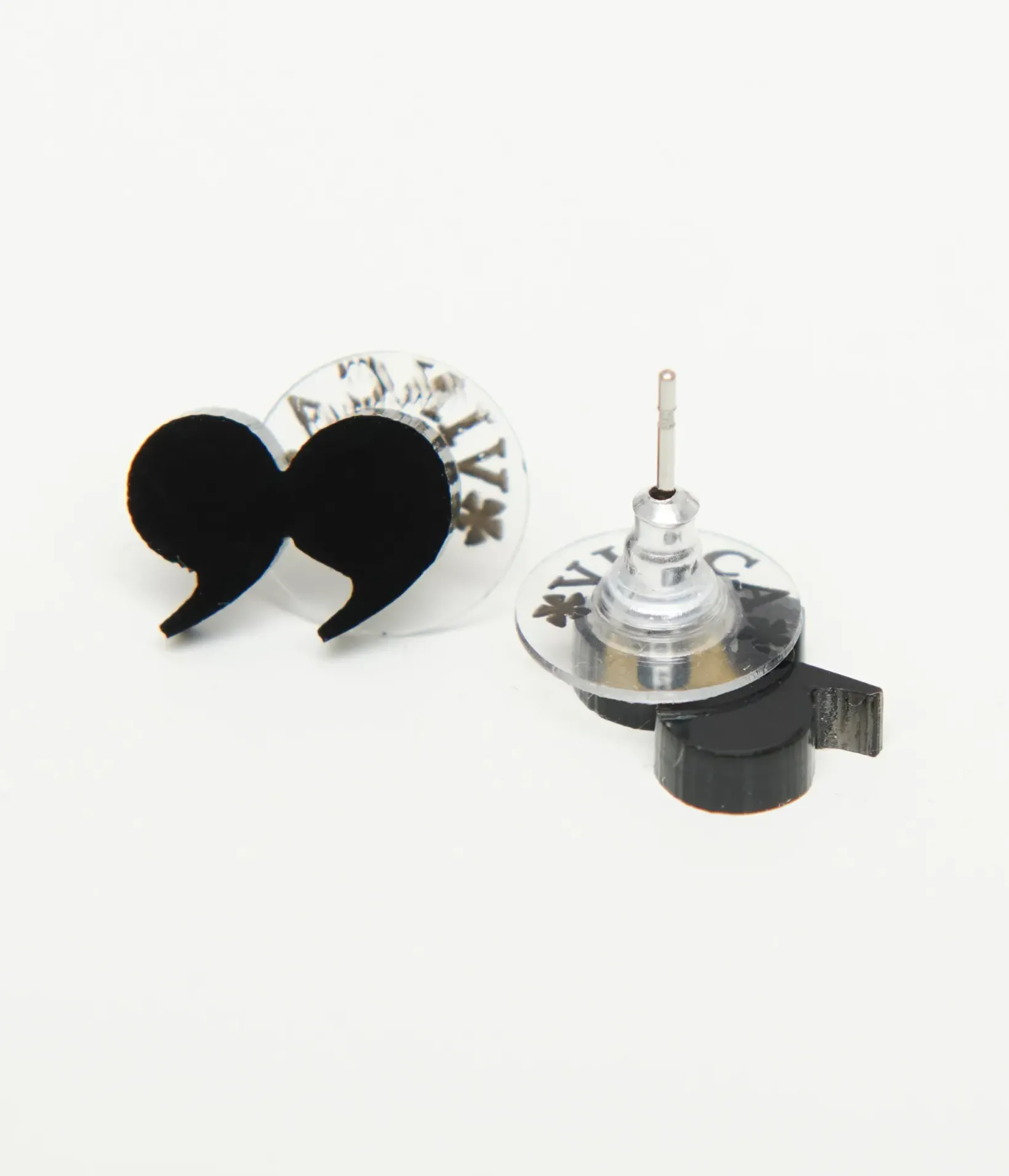Unique Vintage Earrings>Black Quotation Mark Stud Earrings