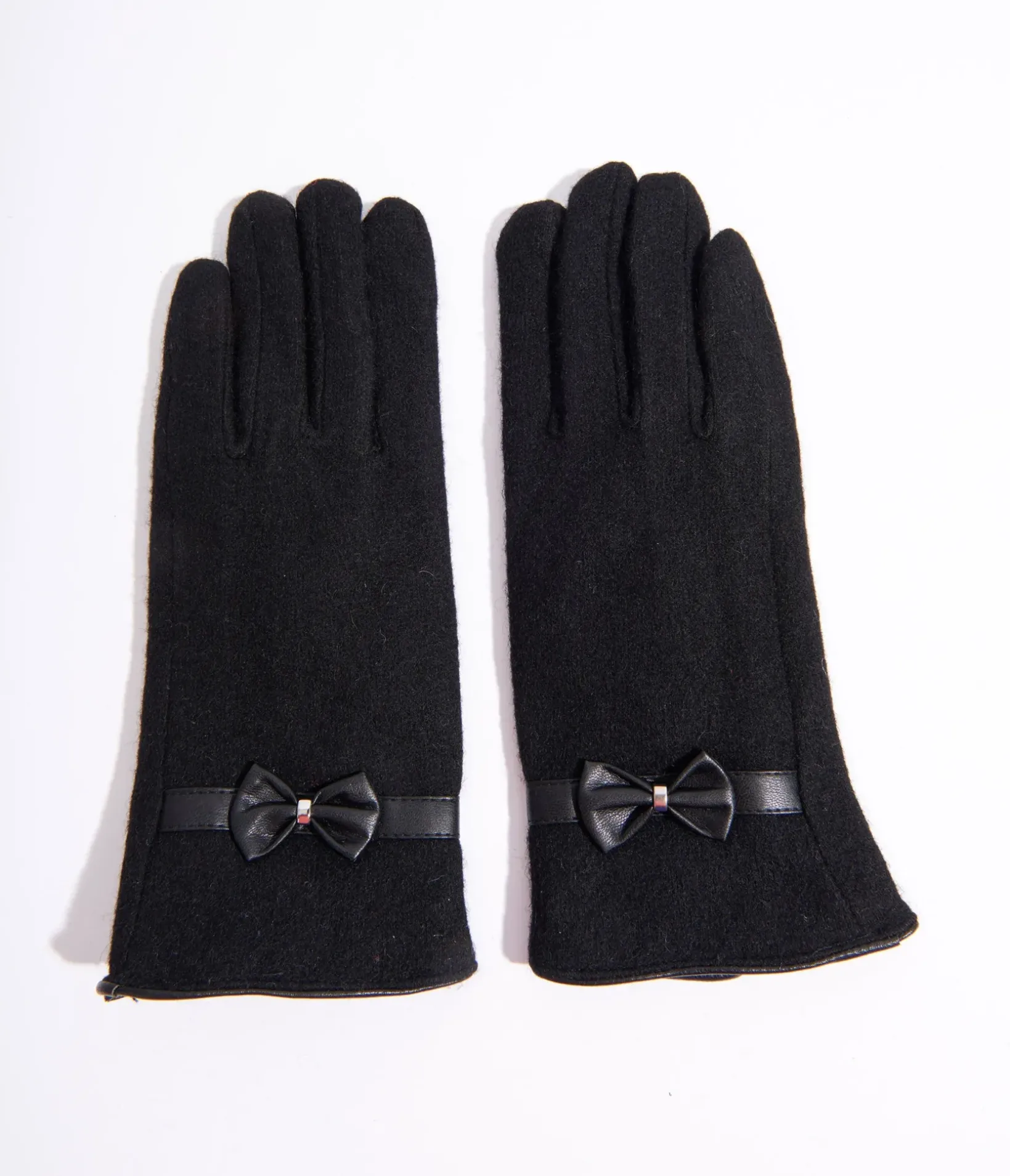Unique Vintage Gloves & Scarves>Black Wool Texting Gloves