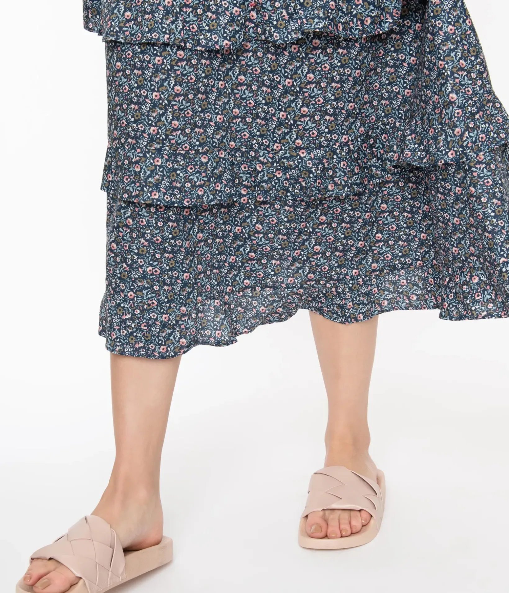 Unique Vintage Flats|Sandals>Blush Pink Leatherette Woven Slide Sandals