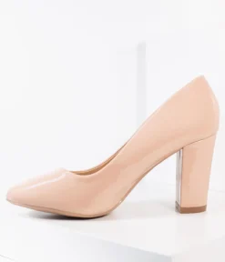 Unique Vintage Heels|All Things Pink><noscript><img width=