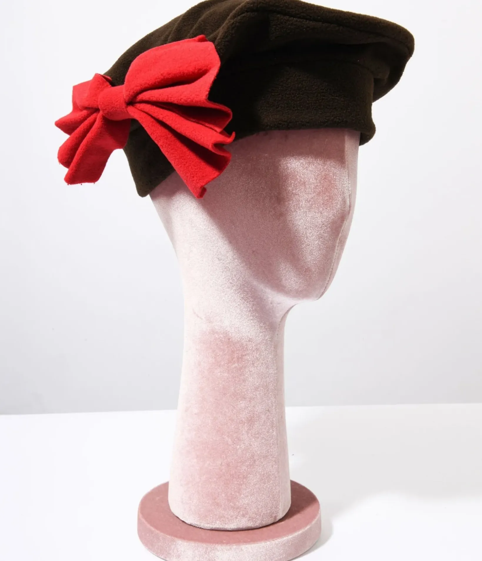 Unique Vintage All Things Red|Berets>Brown & Red Bow Beret