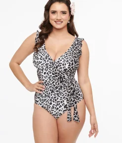 Unique Vintage One Piece Swim><noscript><img width=