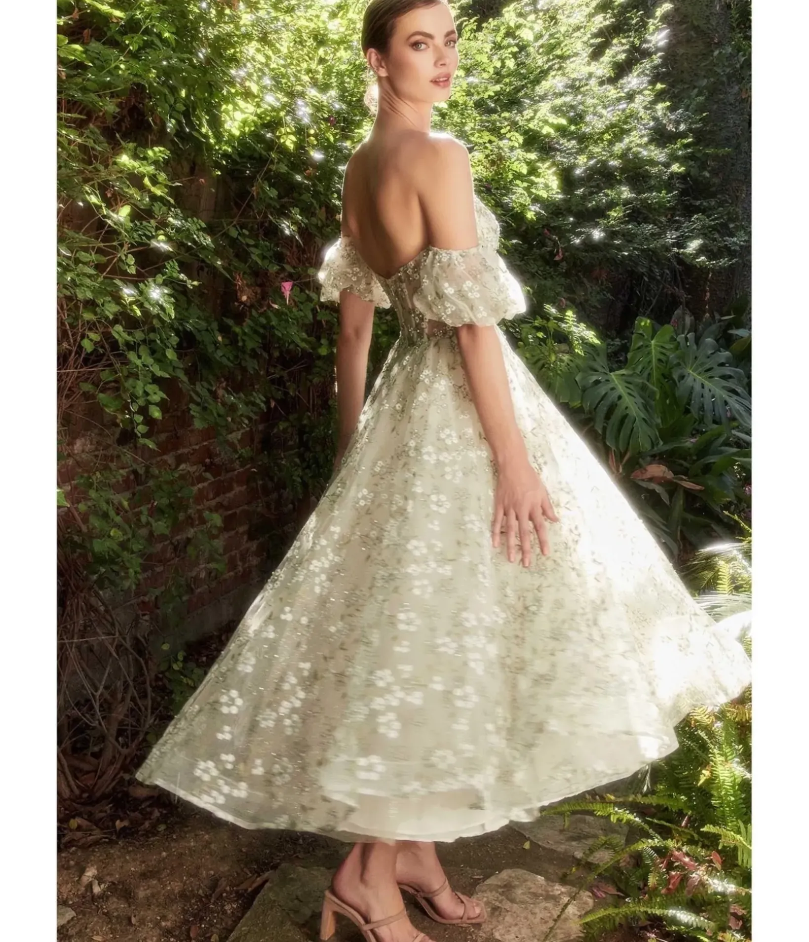 Unique Vintage Special Occasion|Prom Dresses>Cinderella Divine Green Romantic Floral Organza Tea Length Bridesmaid Gown