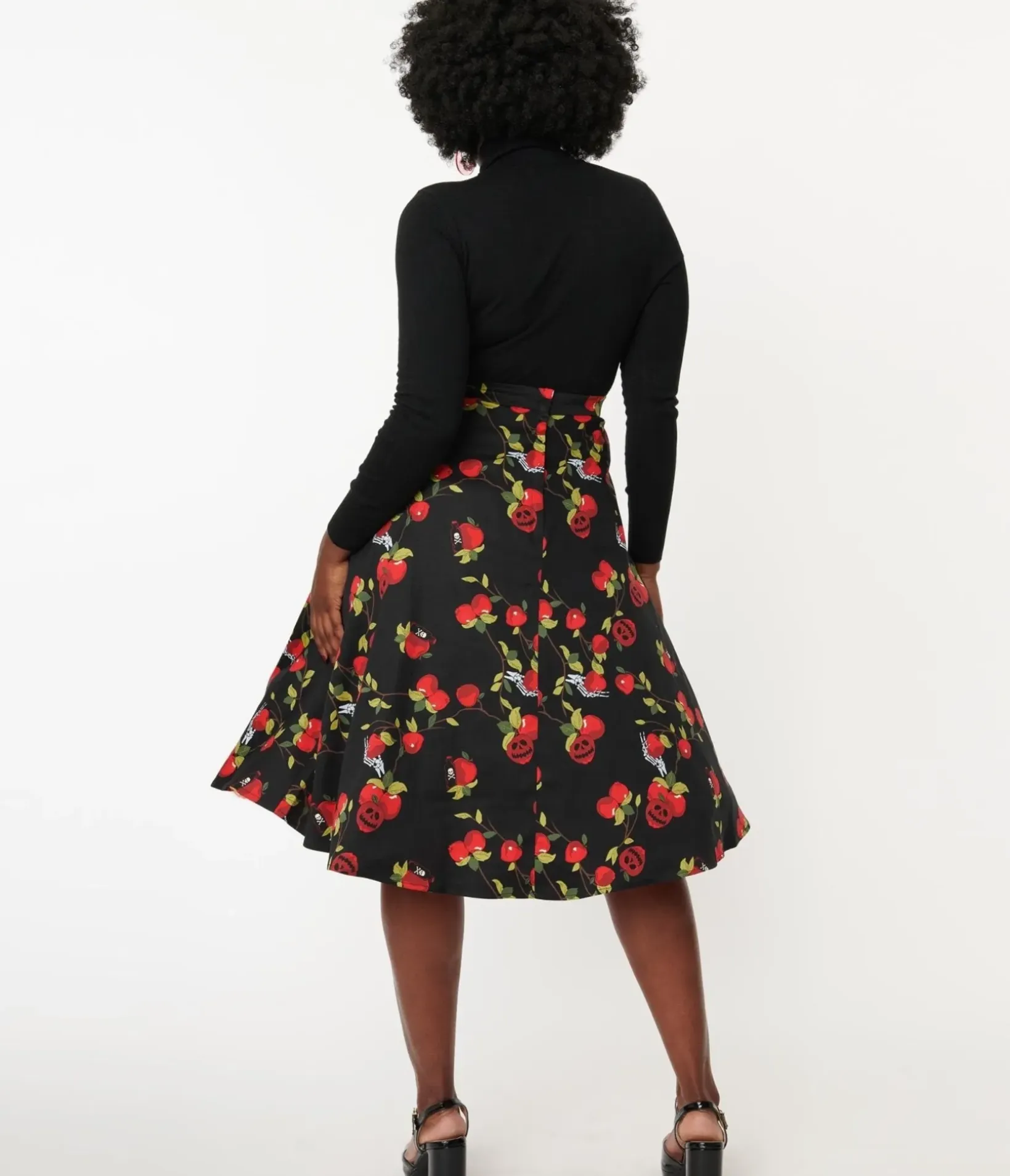 Unique Vintage All Things Black|Halloween>Collectif Black & Red Deathly Apples Cassie Swing Skirt