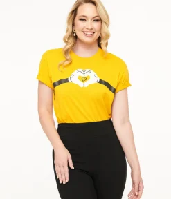 Unique Vintage Graphic Tees|Graphic Tees>Disney Mickey & Friends Collection by Yellow Mickey Mouse Heart Unisex Graphic Tee