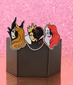 Unique Vintage All Things Black|Disney Bounding>Disney Princess collection by Princess & Villain Pin Set