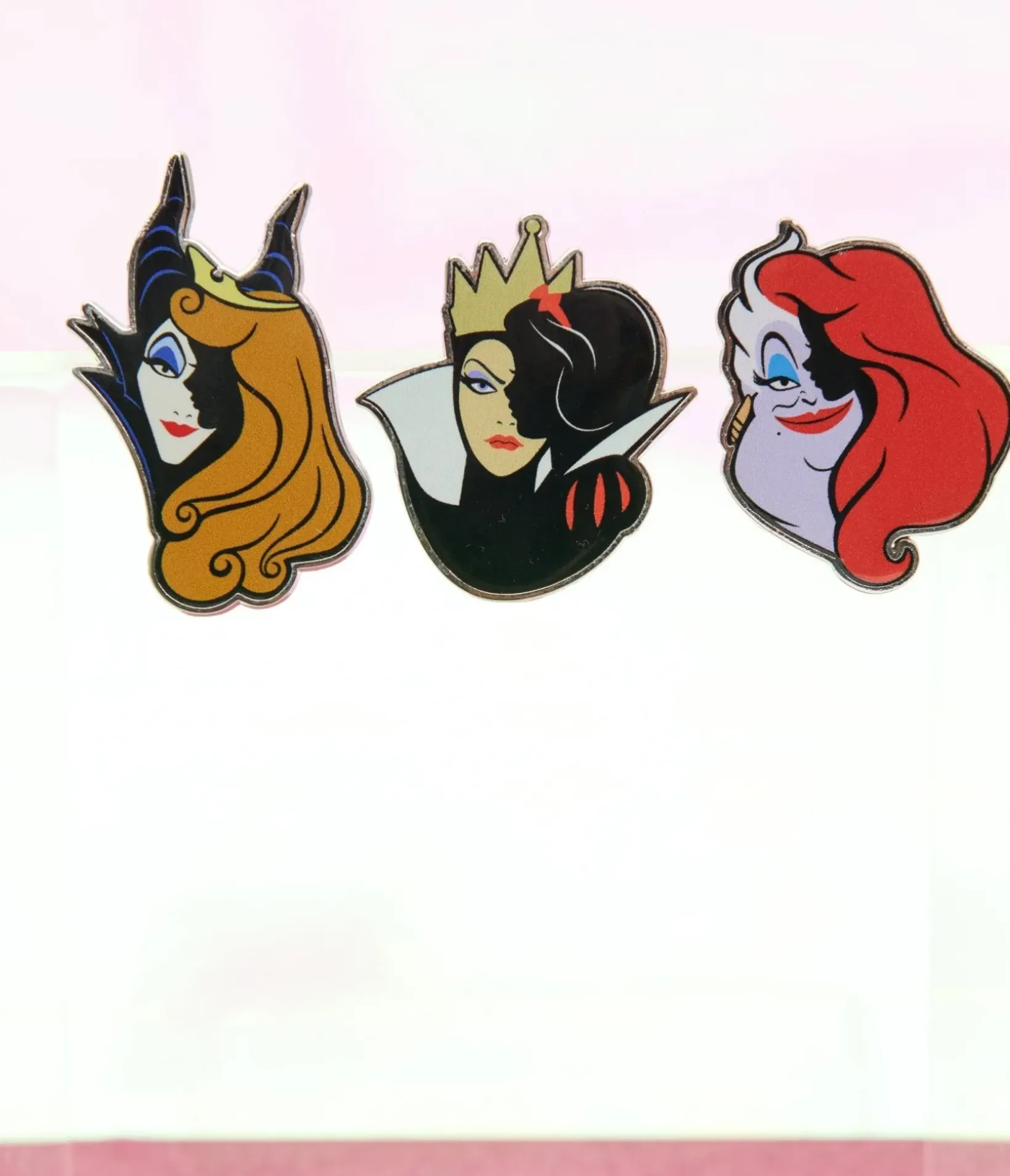 Unique Vintage All Things Black|Disney Bounding>Disney Princess collection by Princess & Villain Pin Set