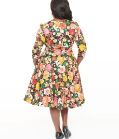 Unique Vintage Swing|Pocket Dresses>Hearts & Roses Plus Size Black Floral Cassidy Swing Dress