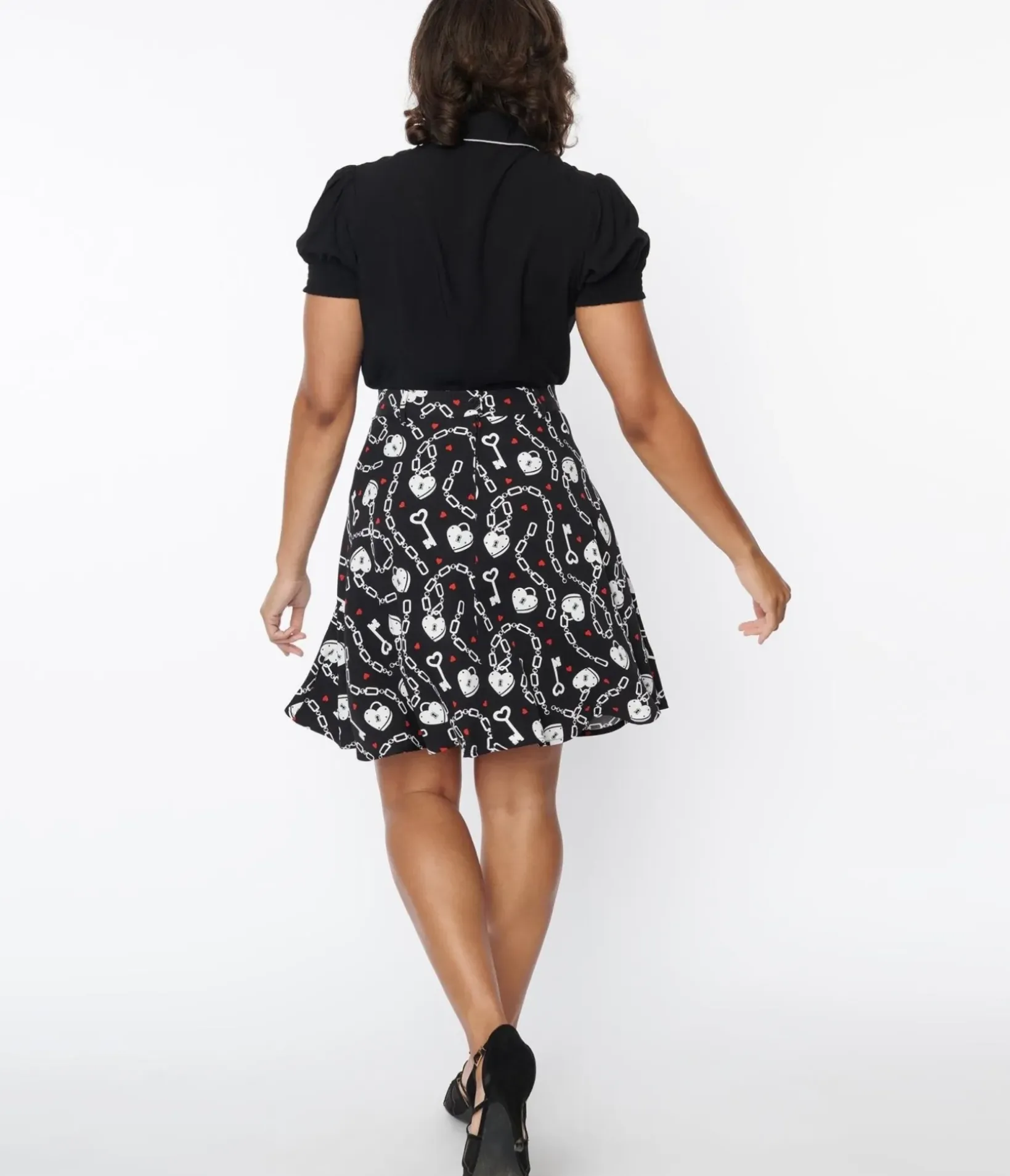 Unique Vintage Skirts>Hell Bunny Black & White Heart Lock Mini Skirt