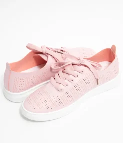 Unique Vintage Flats|All Things Pink><noscript><img width=