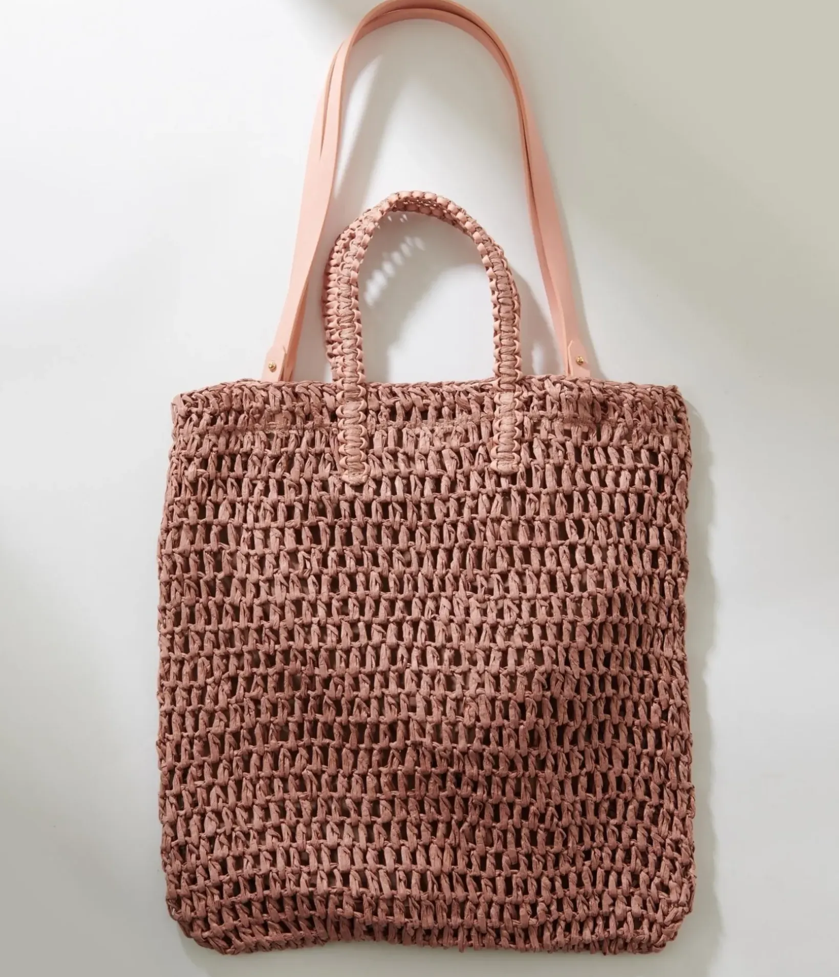 Unique Vintage All Things Pink|Honeymoon Outfits>Mauve Pink Straw Tote Bag