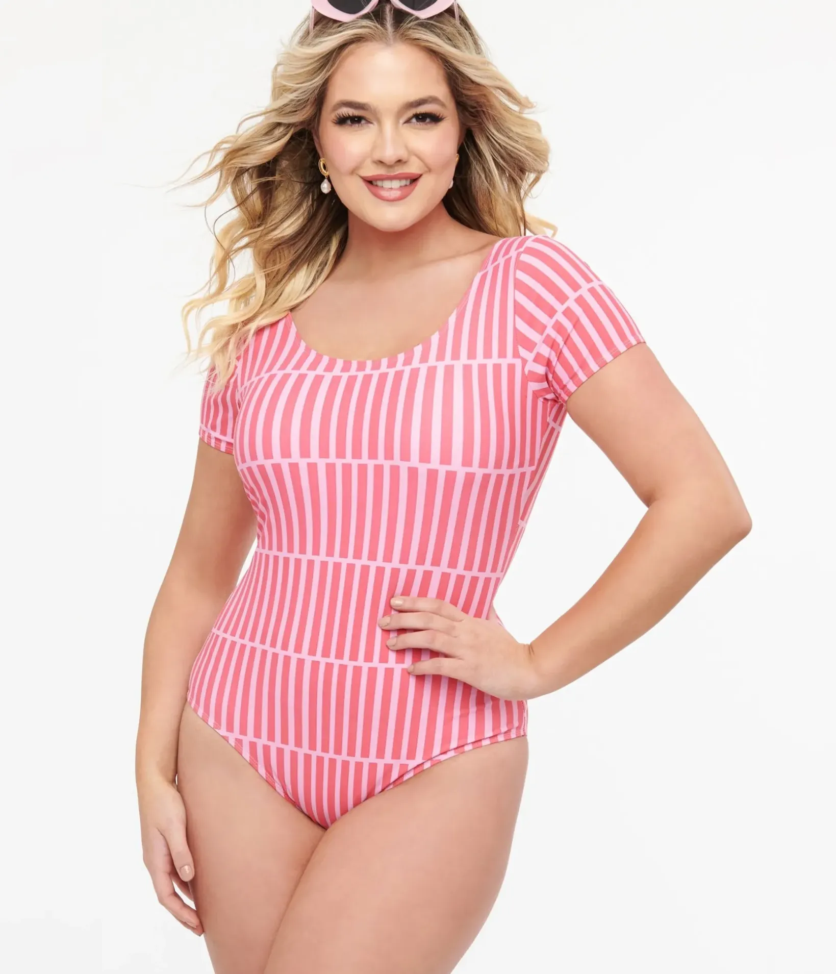 Unique Vintage One Piece Swim|Summer Vacation>Pink Stripe Sleeved One Piece Swimsuit