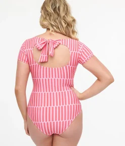 Unique Vintage One Piece Swim|Summer Vacation>Pink Stripe Sleeved One Piece Swimsuit