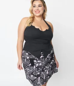 Unique Vintage Halloween>Plus Size Black Bat Halter Crop Top