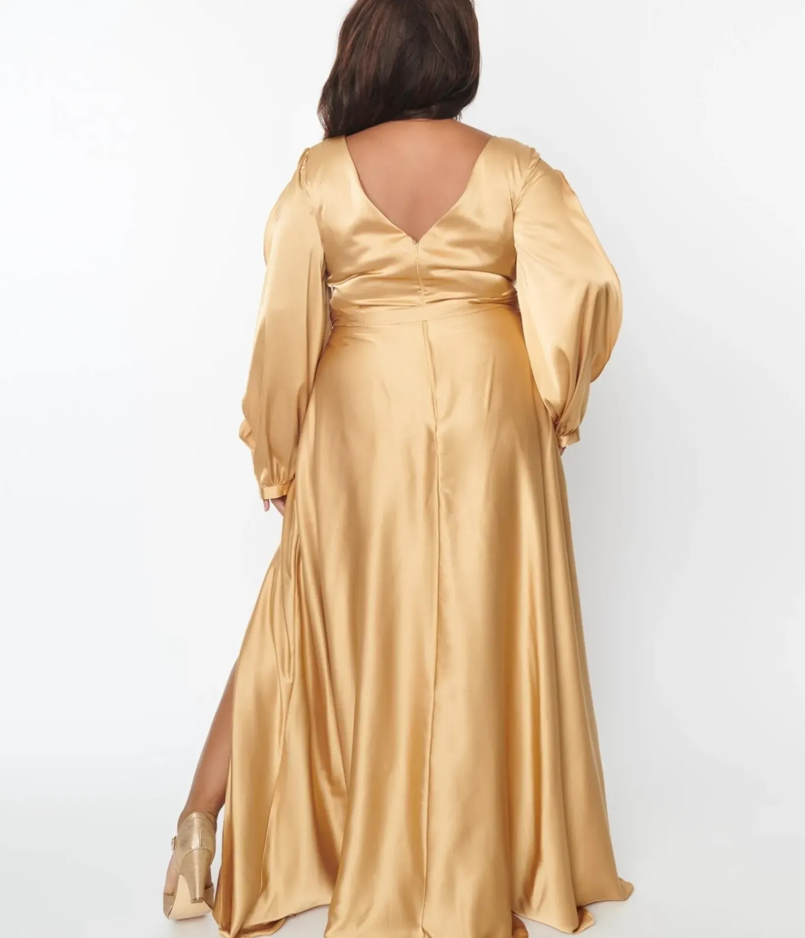 Unique Vintage Special Occasion|Prom Dresses>Plus Size Gold Satin Long Sleeve Goddess Gown