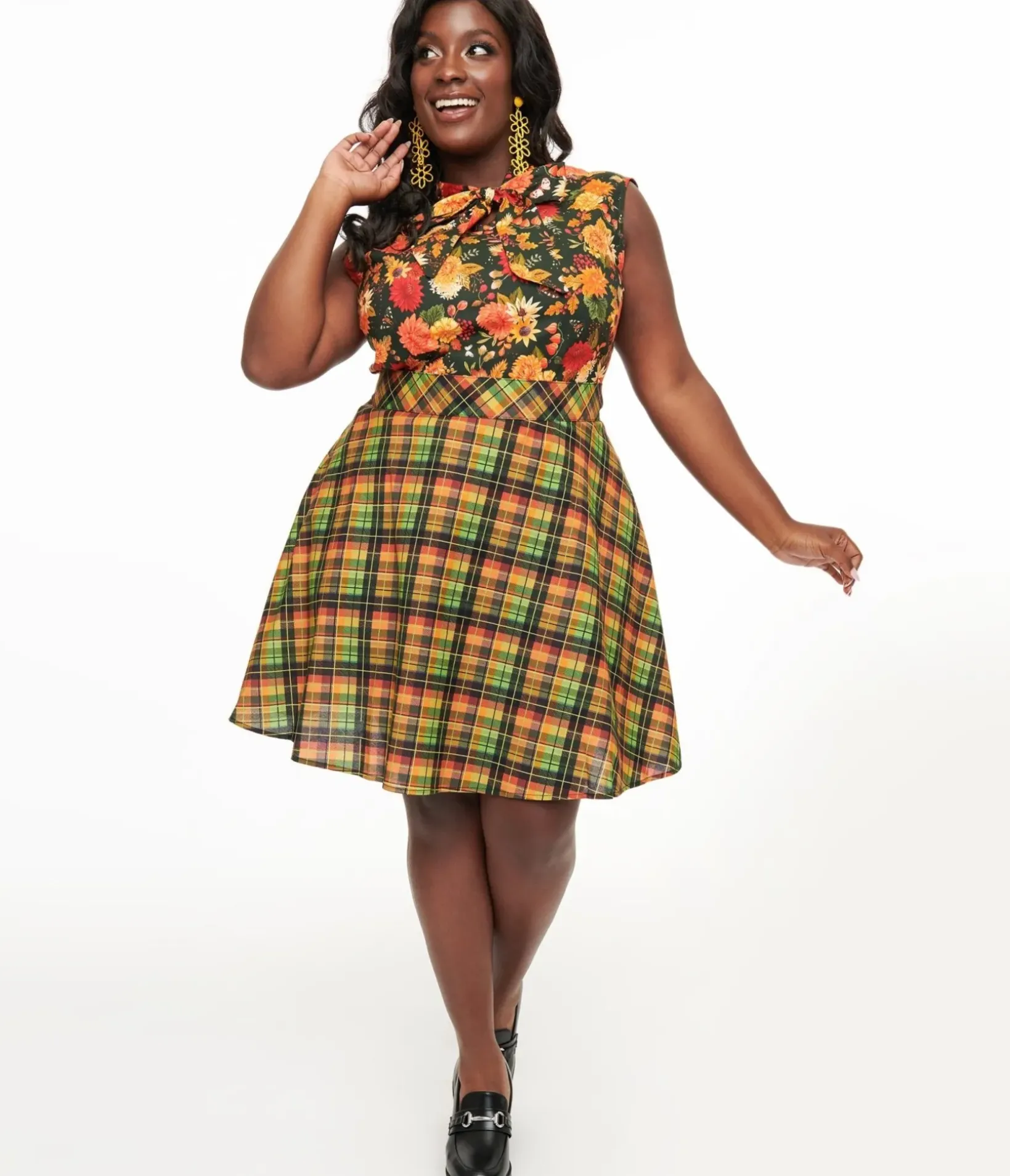 Unique Vintage Skirts|Skirts>Retrolicious Plus Size 1950s Autumn Tartan Skater Skirt