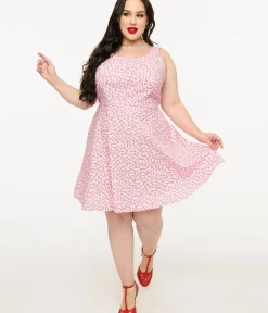 Unique Vintage Fit & Flare|Pocket Dresses>Retrolicious Plus Size 1950s Candy Cane Print Cotton Skater Dress
