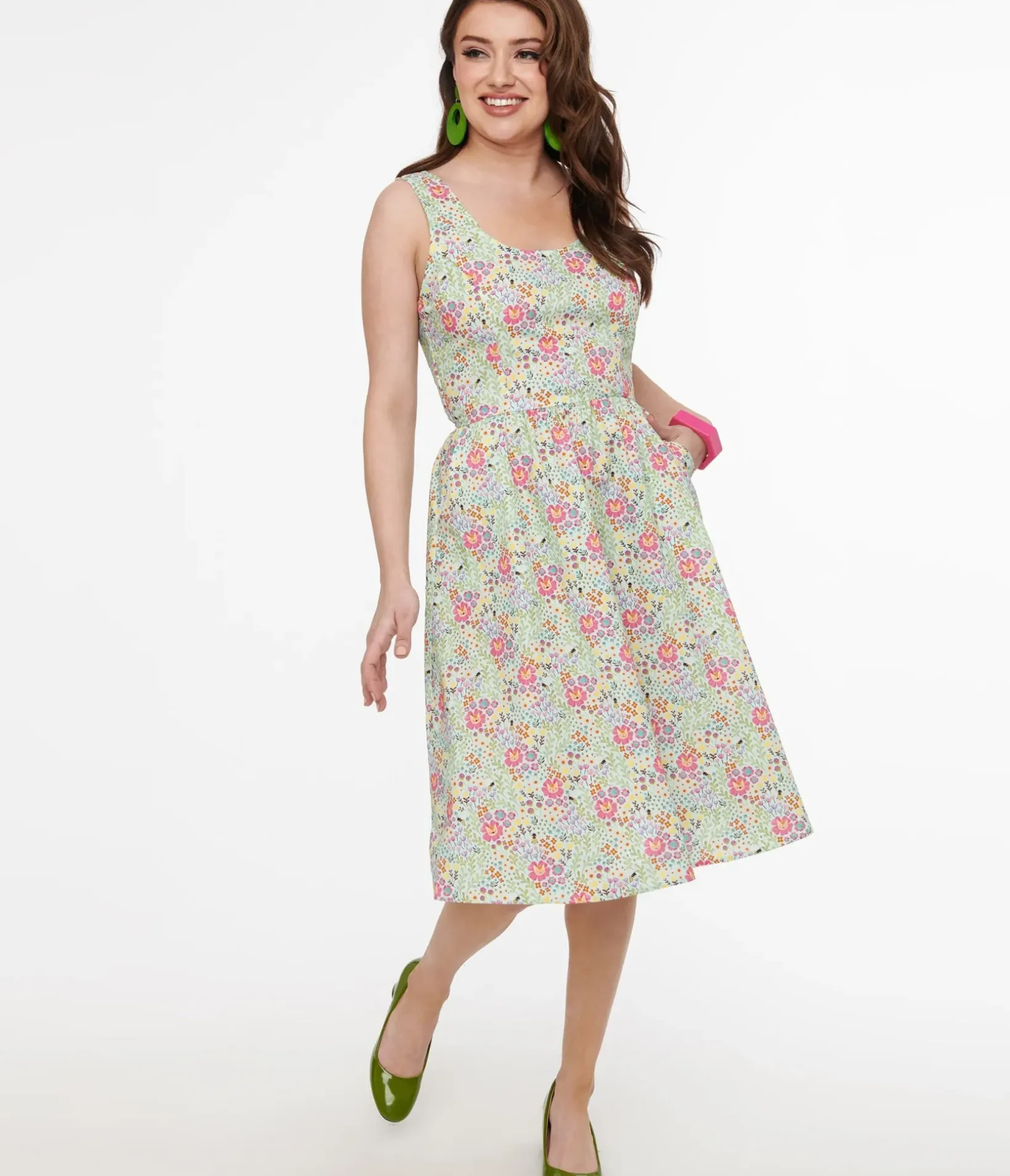Unique Vintage Fit & Flare|Pocket Dresses>Retrolicious 1950s Green Floral Cat Print Fit & Flare Dress