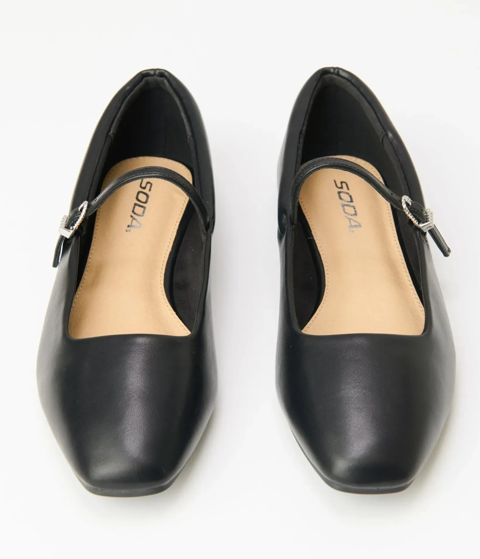Unique Vintage Flats>1960s Black Leatherette Flats