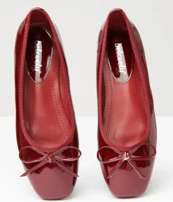 Unique Vintage Flats><noscript><img width=