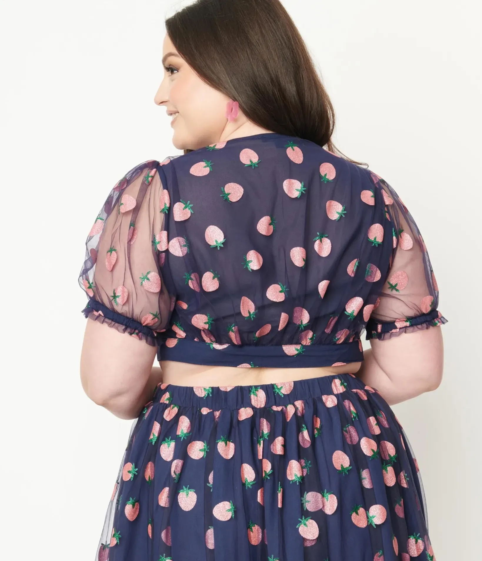 Unique Vintage All Things Pink>Smak Parlour Plus Size Navy & Pink Strawberry Roller Queen Crop Blouse