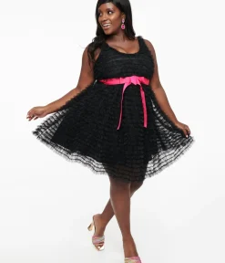 Unique Vintage Babydoll|Babydoll>Smak Parlour Plus Size 1960s Black & Hot Pink Empire Waist Mini Dress