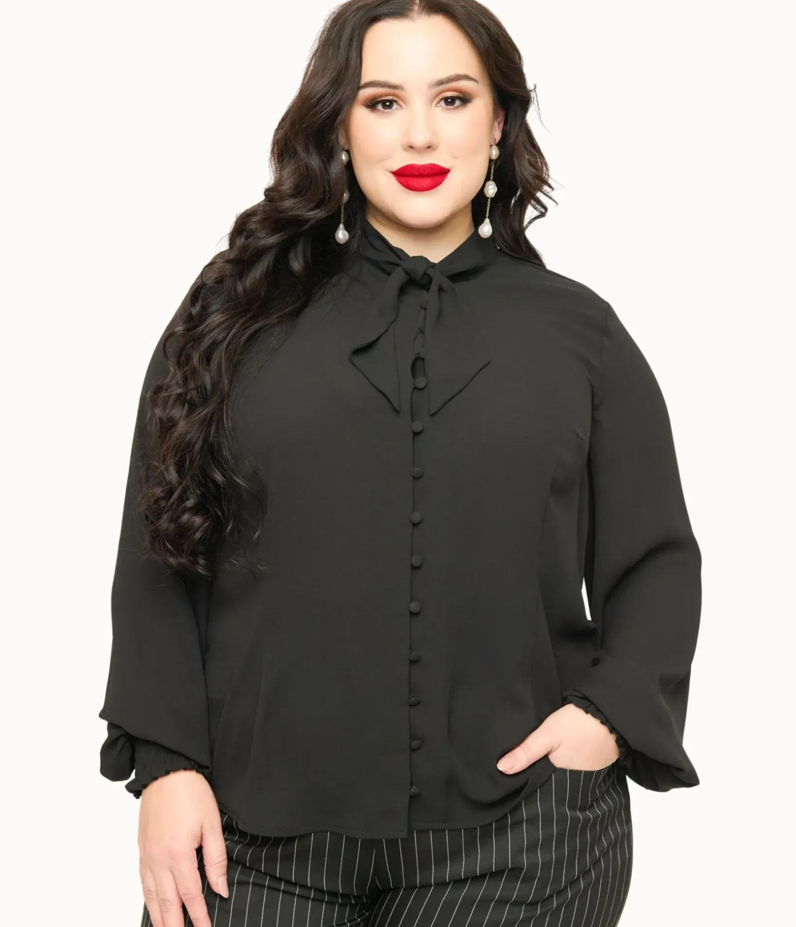 Unique Vintage Blouses|Blouses>Smak Parlour Plus Size 1960s Black Lace Puff Sleeve Blouse