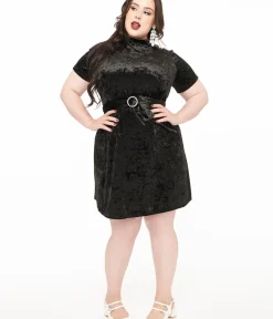 Unique Vintage Everyday Dresses|All Things Black>Smak Parlour Plus Size 1960s Black Velvet Mock Turtleneck Wave Maker Mini Dress