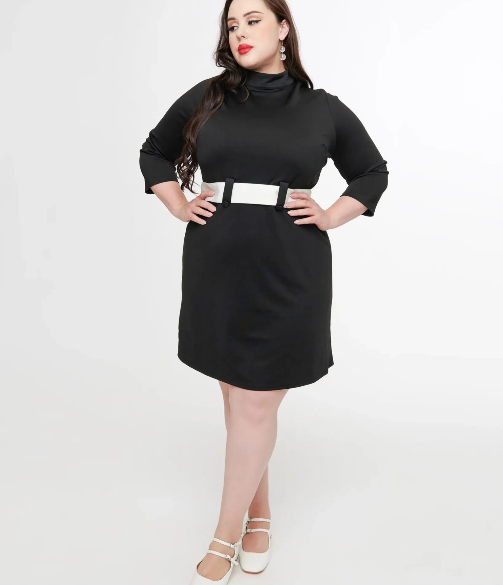 Unique Vintage Everyday Dresses|All Things Black>Smak Parlour Plus Size 1960s Black & White Belted A-Line Dress