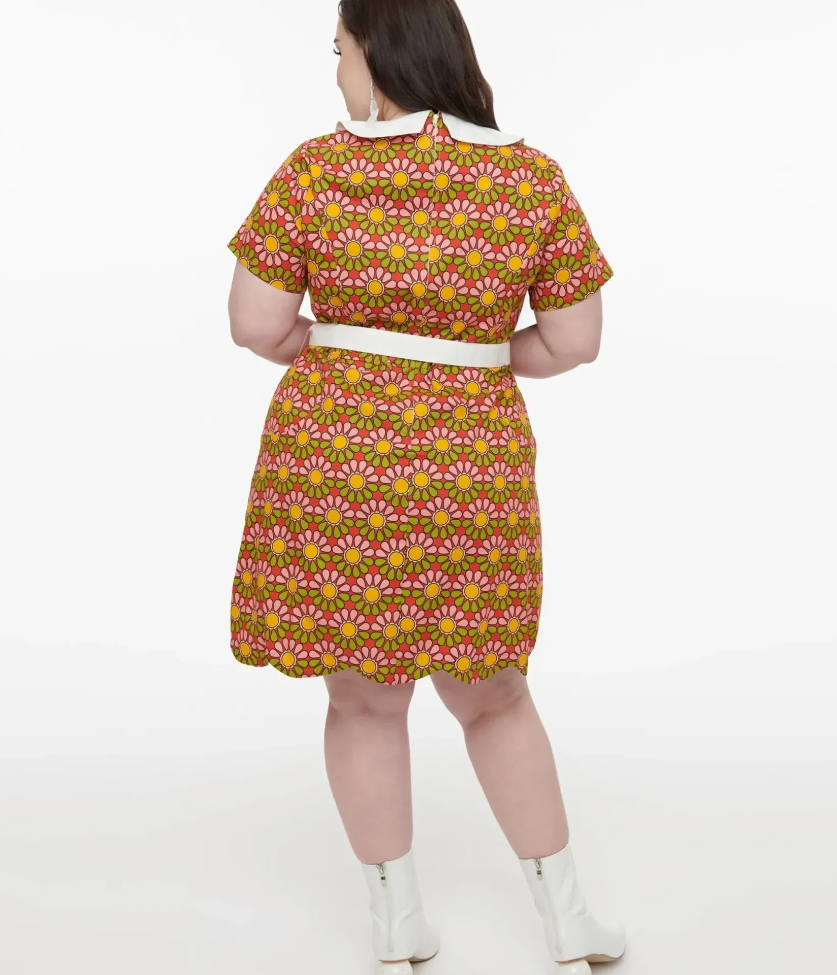 Unique Vintage Pocket Dresses|Everyday Dresses>Smak Parlour Plus Size 1960s Green & Pink Flower Power Mini Dress