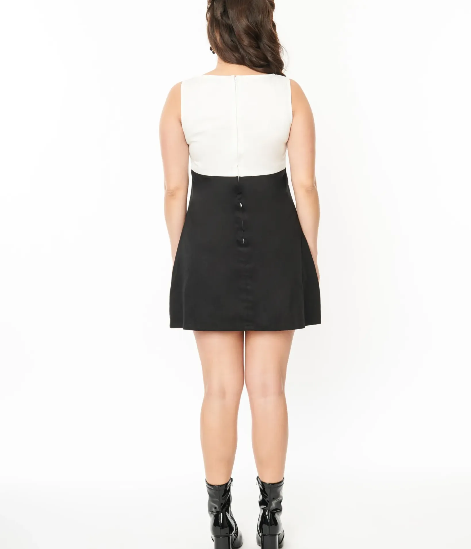 Unique Vintage Everyday Dresses|All Things Black>Smak Parlour 1960s Black & White Pumpkin Head Shift Dress