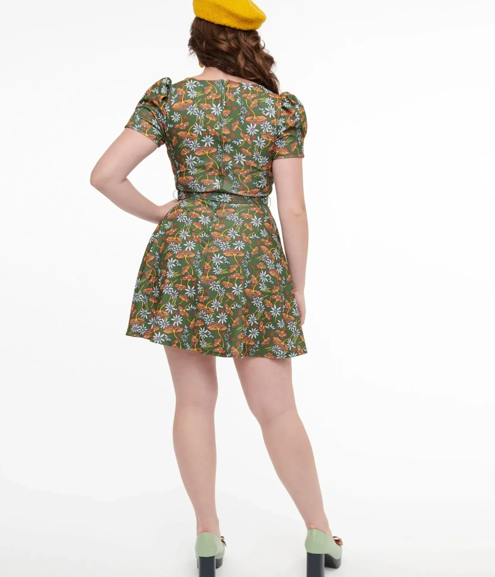 Unique Vintage Fit & Flare|Pocket Dresses>Smak Parlour 1960s Green & Orange Mushroom Group Chat Flare Dress