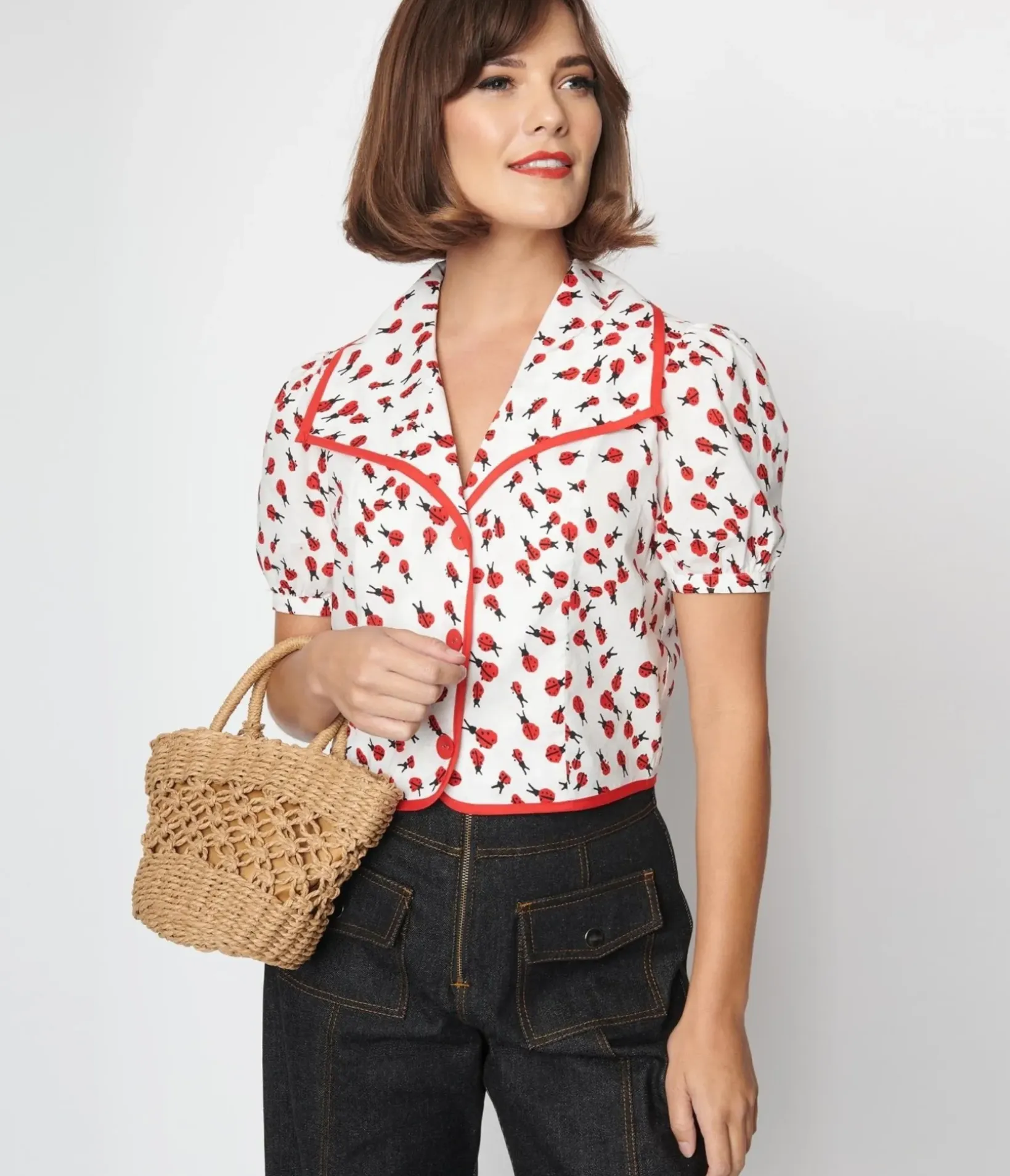 Unique Vintage Blouses>Smak Parlour White & Ladybug Print Wide Lapel Collar Blouse