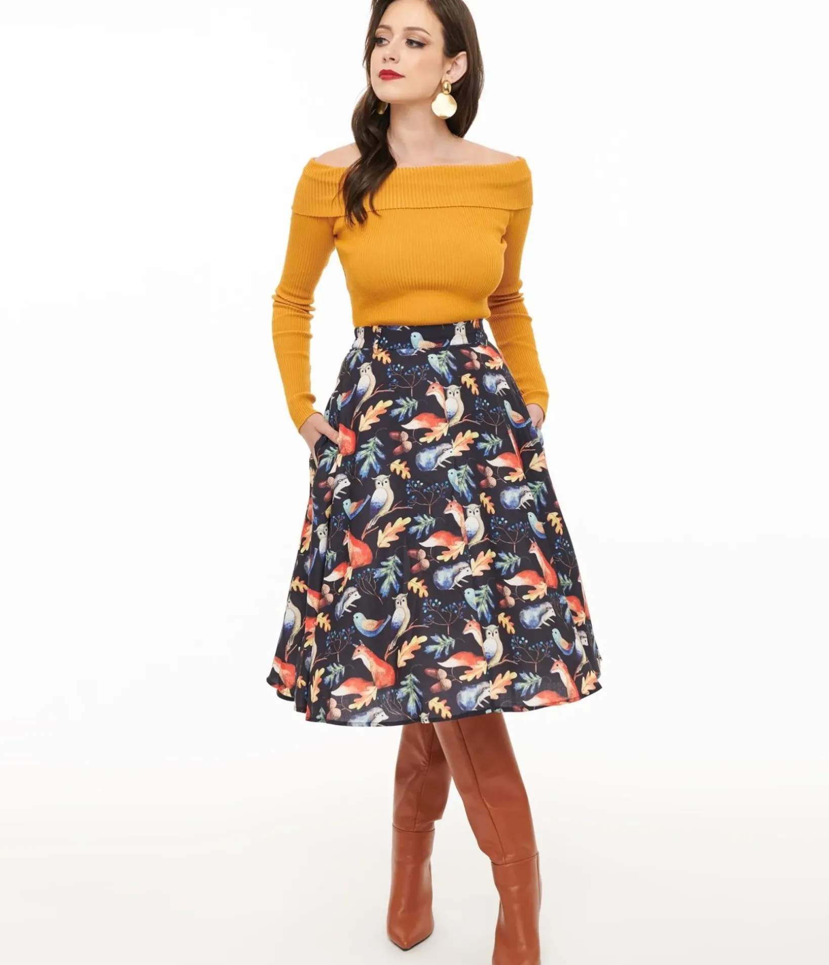 Unique Vintage Skirts>1950s Navy Fox Print Swing Skirt
