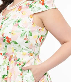 Unique Vintage Swing|Pocket Dresses>1950s Pink & Green Floral Cotton Larisa Swing Dress