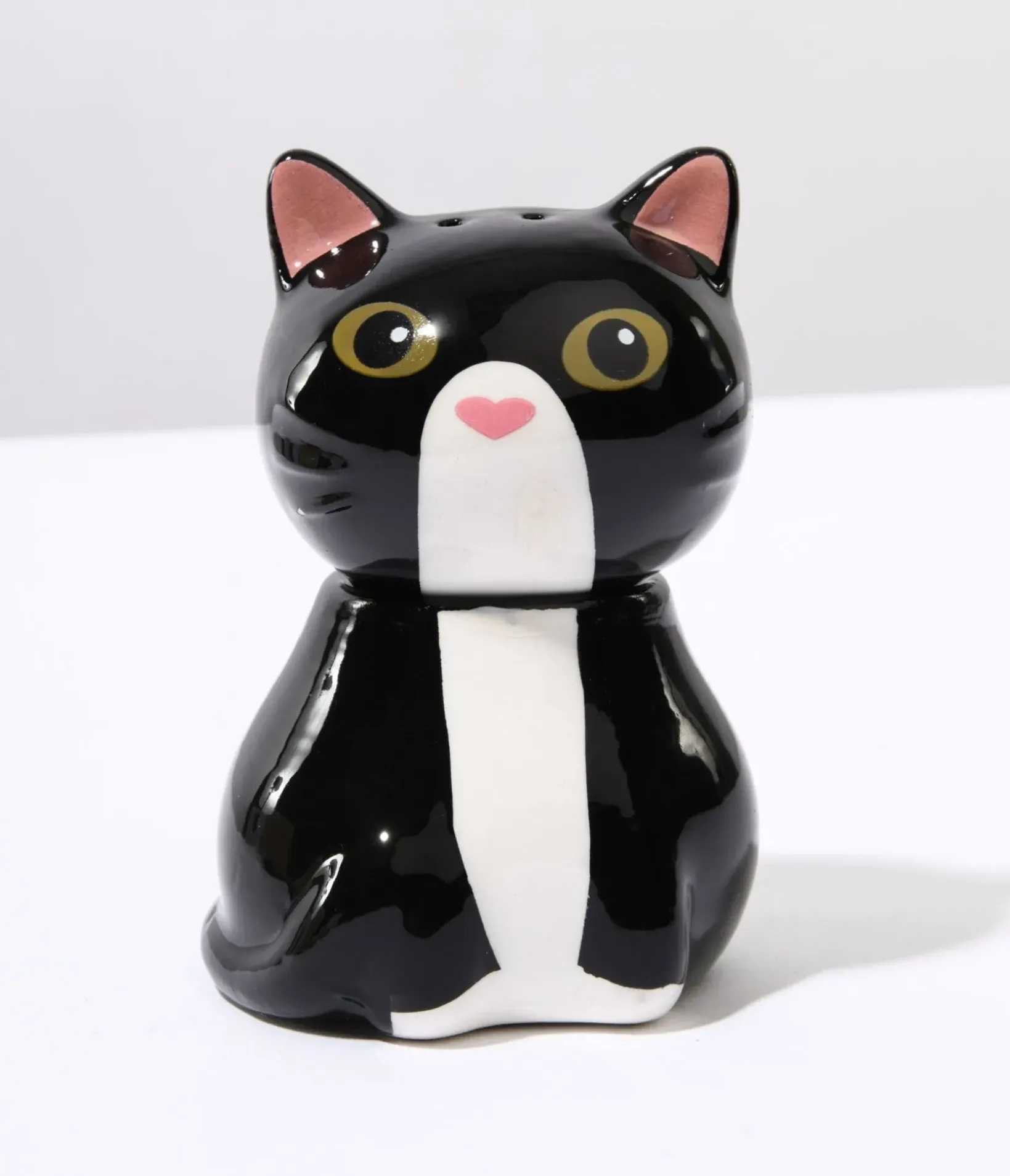 Unique Vintage Gift Under $20>Split Kitty Salt & Pepper Set