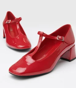Unique Vintage Heels|T-Straps>1920s Red Patent Leatherette T-Strap Heels