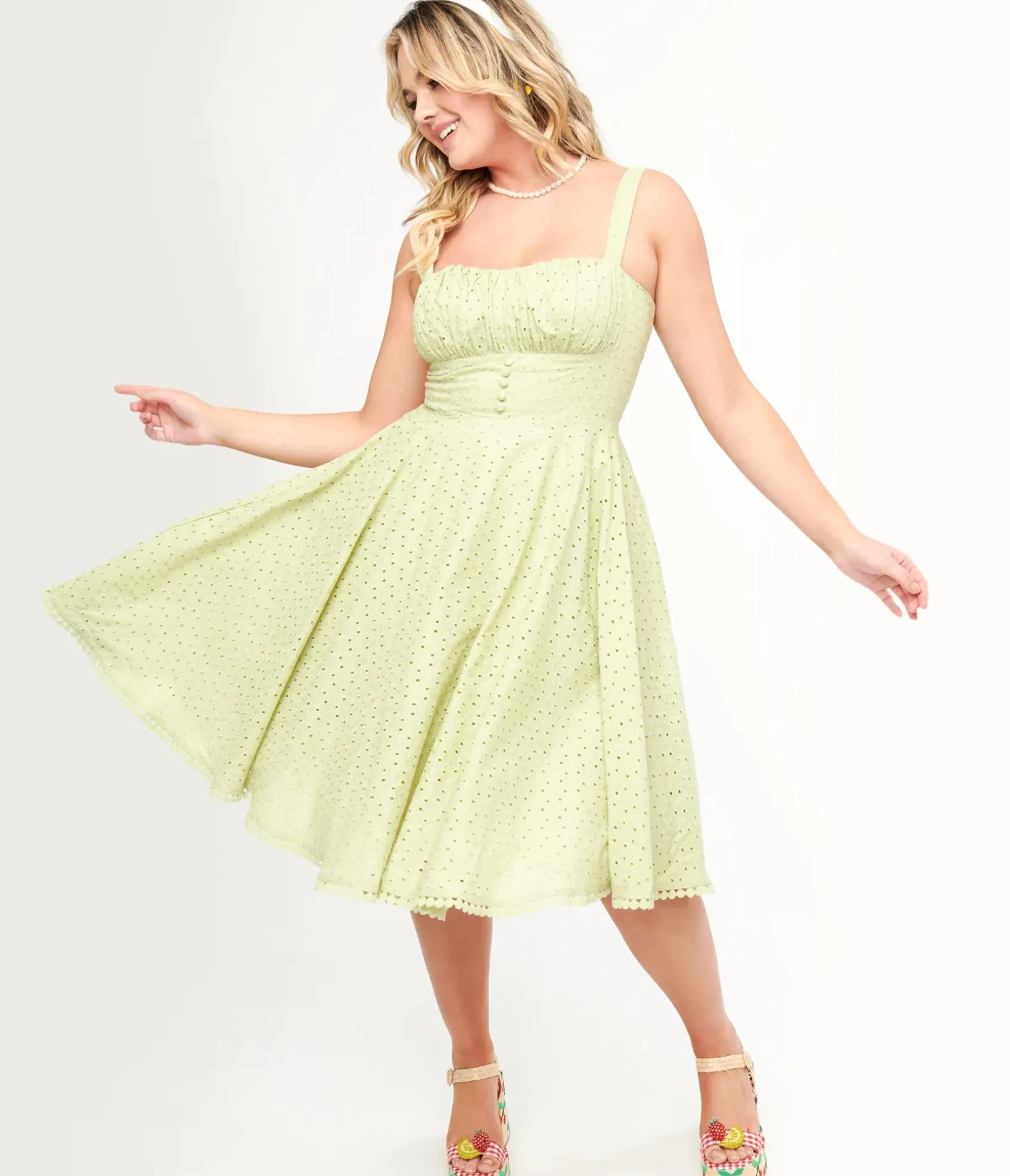 Unique Vintage Swing|Everyday Dresses>1950s Sage Green Eyelet Cotton Valerie Dress