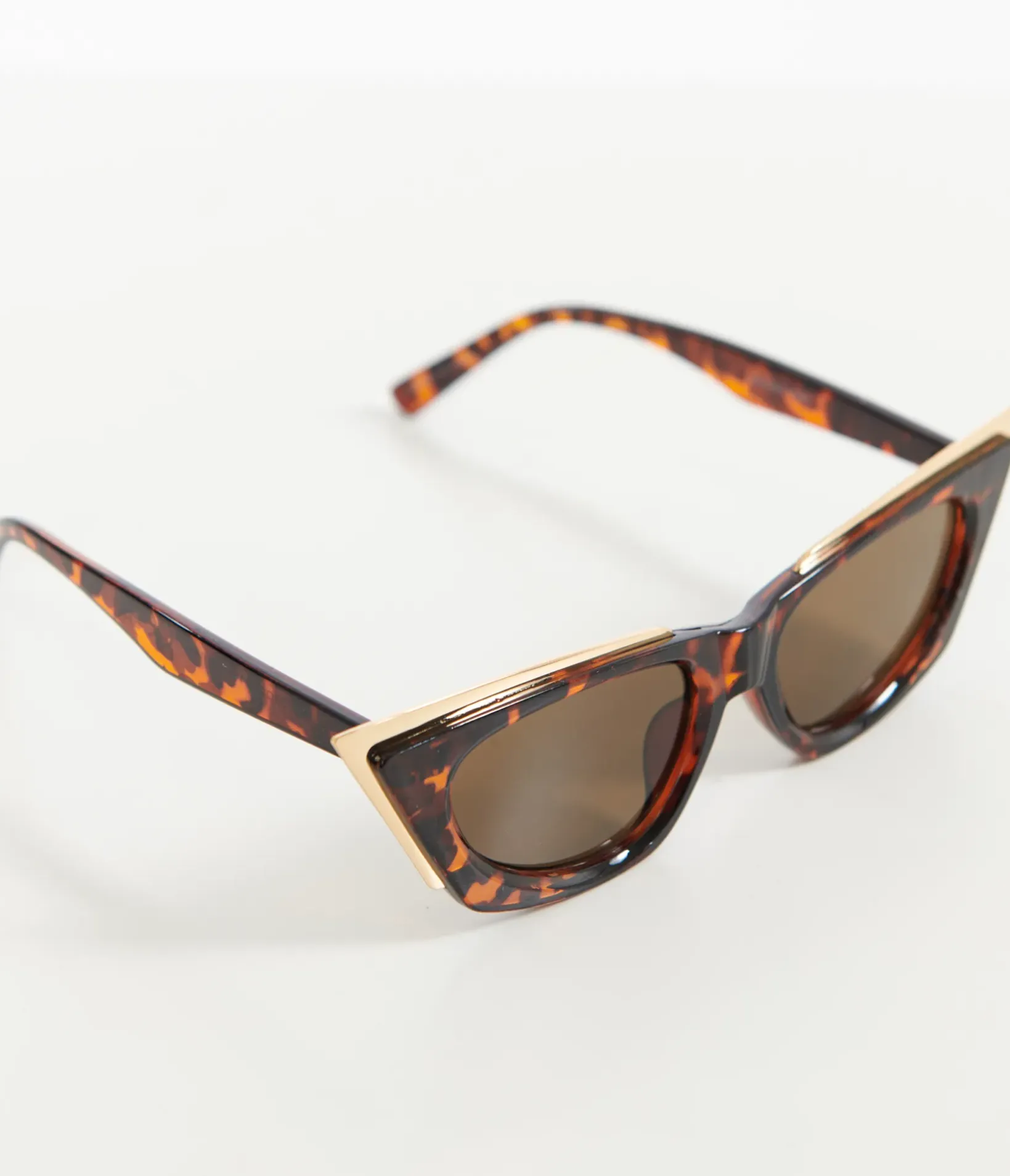 Unique Vintage Sunglasses>1950s Tortoise Cat Eye Sunglasses