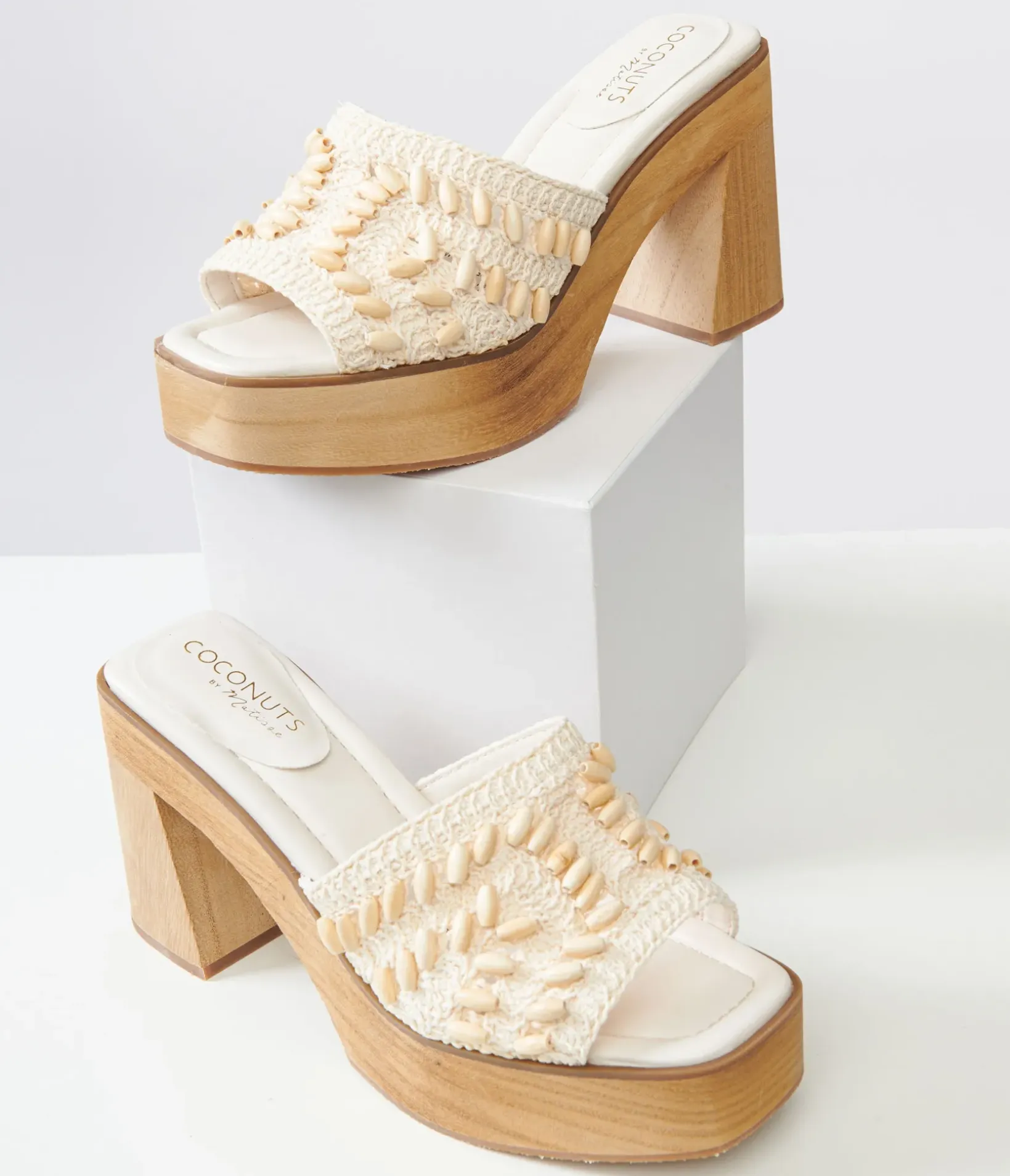 Unique Vintage Summer Vacation|Heels>1970s White Beaded Crochet Glenn Platform Heels