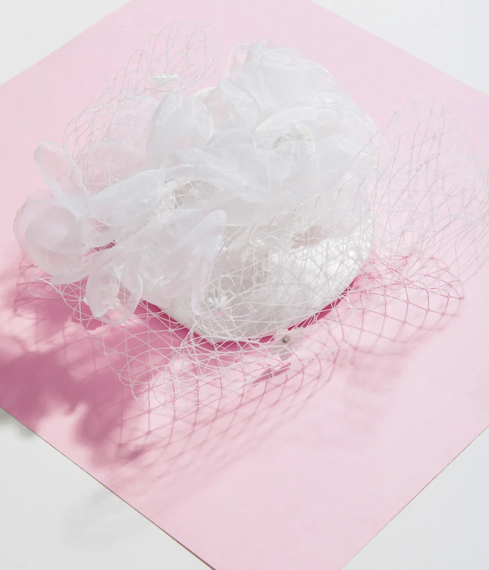 Unique Vintage Special Occasion|Prom Accessories>1920s White Floral & Mesh Veil Fascinator