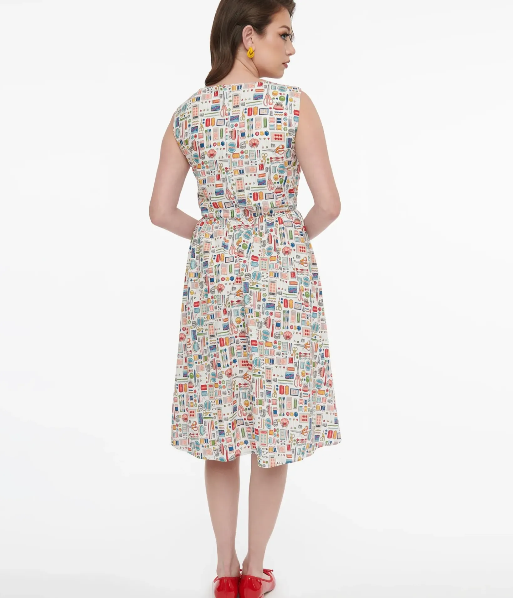 Unique Vintage Swing|Pocket Dresses>1950s White Sewing Print Cotton Swing Dress