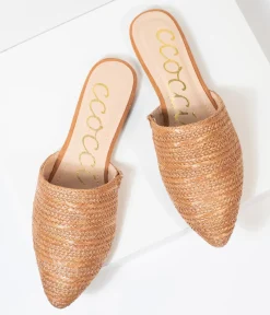 Unique Vintage Flats>Tan Woven Straw Slip On Mules