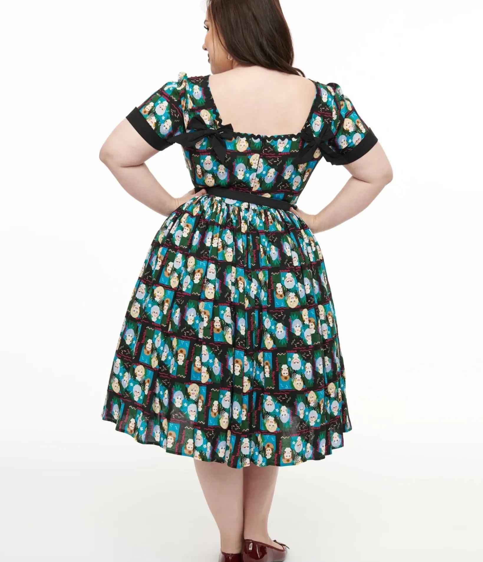 Unique Vintage Swing|Swing>The Golden Girls x Plus Size Black & Blue The Golden Girls Print Swing Dress