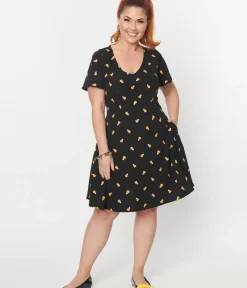 Unique Vintage Fit & Flare|Pocket Dresses>Black Candy Corn Print Poppy Flare Dress