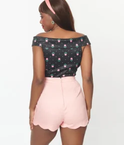 Unique Vintage All Things Black><noscript><img width=